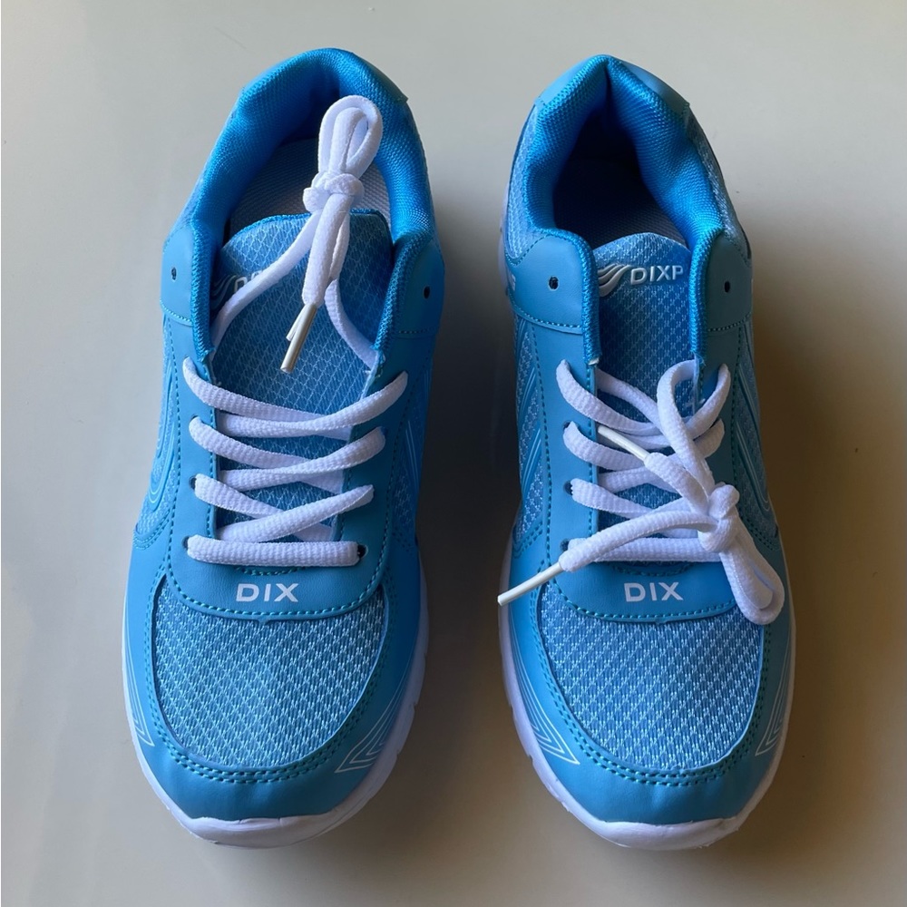 Brand New Sport Shoes for Women